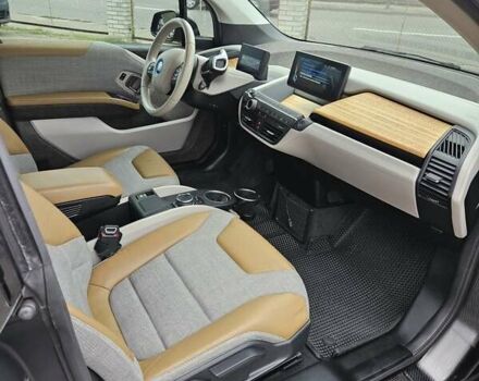 Оранжевый БМВ И3, объемом двигателя 0 л и пробегом 89 тыс. км за 10500 $, фото 20 на Automoto.ua