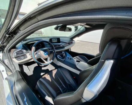 Білий БМВ І8, об'ємом двигуна 1.5 л та пробігом 62 тис. км за 45000 $, фото 6 на Automoto.ua