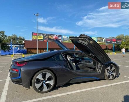 Черный БМВ И8, объемом двигателя 1.5 л и пробегом 37 тыс. км за 69000 $, фото 4 на Automoto.ua