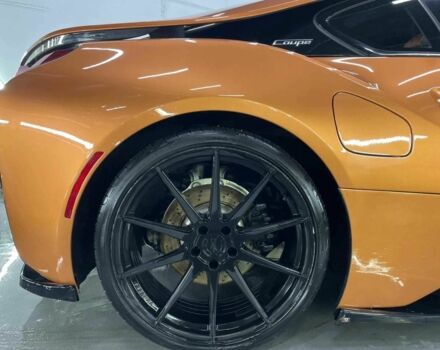 Желтый БМВ И8, объемом двигателя 1.5 л и пробегом 35 тыс. км за 50000 $, фото 6 на Automoto.ua