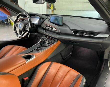 Желтый БМВ И8, объемом двигателя 1.5 л и пробегом 35 тыс. км за 50000 $, фото 8 на Automoto.ua