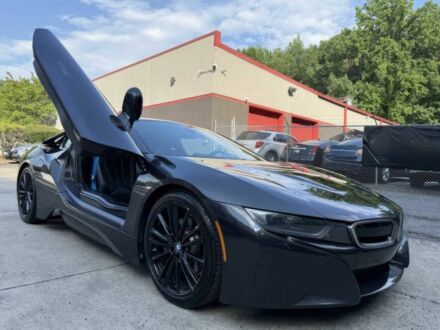 Серый БМВ И8, объемом двигателя 0 л и пробегом 48 тыс. км за 29000 $, фото 1 на Automoto.ua