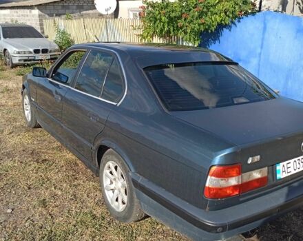 Синий БМВ M1, объемом двигателя 2.5 л и пробегом 370 тыс. км за 3000 $, фото 5 на Automoto.ua