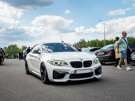БМВ M2 2016 в Киеве на Automoto.ua Белый БМВ M2, объемом двигателя 3 л и пробегом 100 тыс. км за 42000 $, фото 1 на Automoto.ua