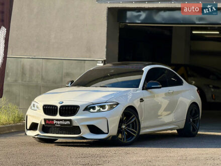 Белый БМВ M2, объемом двигателя 3 л и пробегом 73 тыс. км за 38000 $, фото 1 на Automoto.ua
