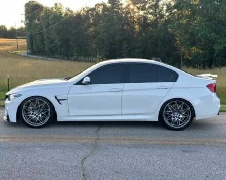 Белый БМВ М3, объемом двигателя 3 л и пробегом 37 тыс. км за 19500 $, фото 1 на Automoto.ua