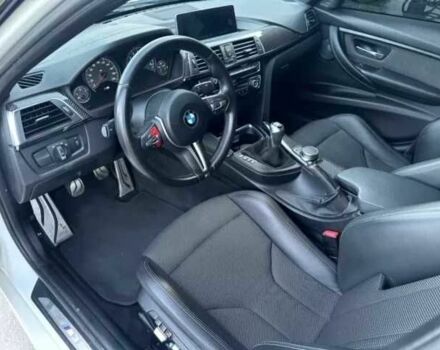Білий БМВ М3, об'ємом двигуна 3 л та пробігом 37 тис. км за 19500 $, фото 11 на Automoto.ua
