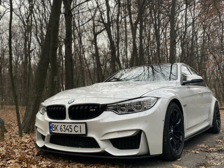 БМВ М3 2015 в Киеве на Automoto.ua Белый БМВ М3, объемом двигателя 3 л и пробегом 128 тыс. км за 40000 $, фото 1 на Automoto.ua