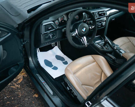 Серый БМВ М3, объемом двигателя 2.98 л и пробегом 135 тыс. км за 40000 $, фото 12 на Automoto.ua