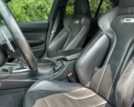 БМВ М3 2017 у Житомирі на Automoto.ua Сірий БМВ М3, об'ємом двигуна 3 л та пробігом 64 тис. км за 18000 $, фото 7 на Automoto.ua