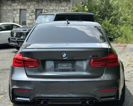 БМВ М3 2017 у Житомирі на Automoto.ua Сірий БМВ М3, об'ємом двигуна 3 л та пробігом 64 тис. км за 18000 $, фото 4 на Automoto.ua