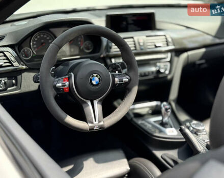 Білий БМВ M4, об'ємом двигуна 2.98 л та пробігом 84 тис. км за 30800 $, фото 44 на Automoto.ua