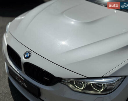 Білий БМВ M4, об'ємом двигуна 2.98 л та пробігом 84 тис. км за 30800 $, фото 9 на Automoto.ua