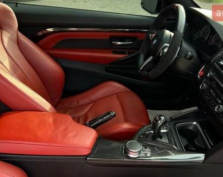 Белый БМВ M4, объемом двигателя 2.98 л и пробегом 147 тыс. км за 29900 $, фото 41 на Automoto.ua