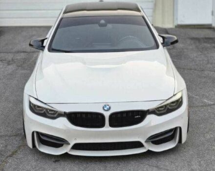 Белый БМВ M4, объемом двигателя 3 л и пробегом 66 тыс. км за 26000 $, фото 3 на Automoto.ua