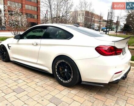 Белый БМВ M4, объемом двигателя 2.98 л и пробегом 39 тыс. км за 22000 $, фото 2 на Automoto.ua
