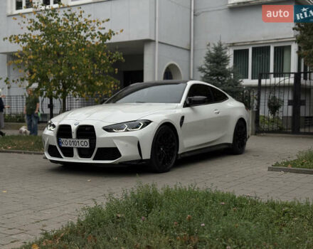 Белый БМВ M4, объемом двигателя 2.99 л и пробегом 26 тыс. км за 88888 $, фото 2 на Automoto.ua