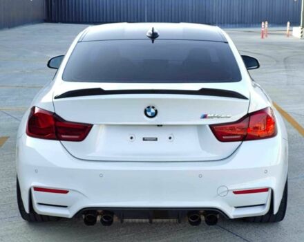 Белый БМВ M4, объемом двигателя 0 л и пробегом 77 тыс. км за 50000 $, фото 5 на Automoto.ua