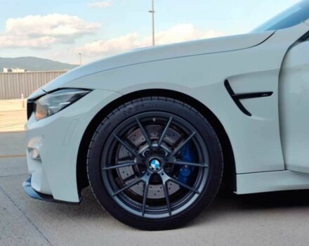 Белый БМВ M4, объемом двигателя 0 л и пробегом 77 тыс. км за 50000 $, фото 4 на Automoto.ua