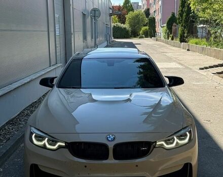Белый БМВ M4, объемом двигателя 2.98 л и пробегом 143 тыс. км за 37000 $, фото 1 на Automoto.ua
