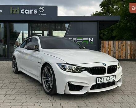 Белый БМВ M4, объемом двигателя 2.98 л и пробегом 147 тыс. км за 29900 $, фото 1 на Automoto.ua