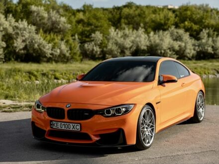 БМВ M4 2017 в Днепре (Днепропетровске) на Automoto.ua Белый БМВ M4, объемом двигателя 3 л и пробегом 69 тыс. км за 47000 $, фото 1 на Automoto.ua