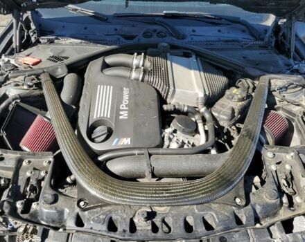 Черный БМВ M4, объемом двигателя 0 л и пробегом 32 тыс. км за 25600 $, фото 9 на Automoto.ua