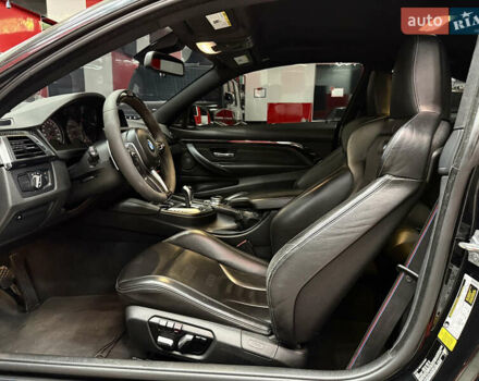 Черный БМВ M4, объемом двигателя 2.98 л и пробегом 43 тыс. км за 45000 $, фото 13 на Automoto.ua