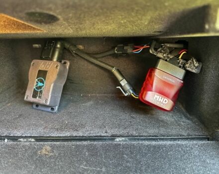 Черный БМВ M4, объемом двигателя 0 л и пробегом 90 тыс. км за 40000 $, фото 18 на Automoto.ua