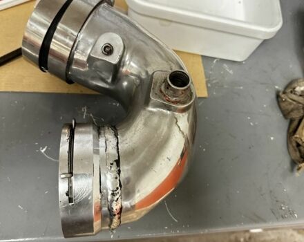 Черный БМВ M4, объемом двигателя 0 л и пробегом 90 тыс. км за 40000 $, фото 15 на Automoto.ua