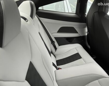 БМВ M4, объемом двигателя 2.99 л и пробегом 2 тыс. км за 104854 $, фото 19 на Automoto.ua