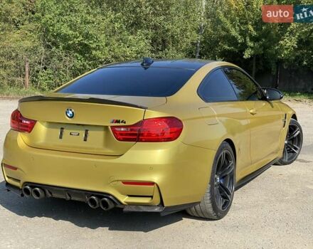 Желтый БМВ M4, объемом двигателя 2.98 л и пробегом 105 тыс. км за 44900 $, фото 3 на Automoto.ua