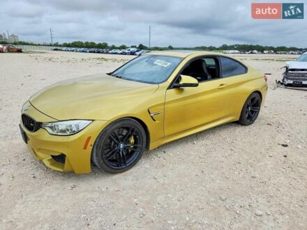 Желтый БМВ M4, объемом двигателя 2.98 л и пробегом 82 тыс. км за 15000 $, фото 1 на Automoto.ua
