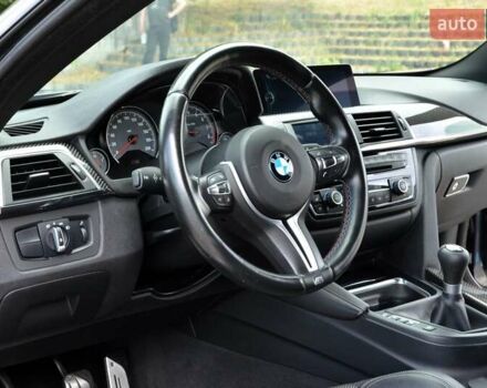 Серый БМВ M4, объемом двигателя 3 л и пробегом 36 тыс. км за 52999 $, фото 29 на Automoto.ua