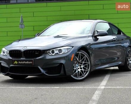 Серый БМВ M4, объемом двигателя 3 л и пробегом 36 тыс. км за 52999 $, фото 1 на Automoto.ua