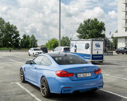 Синій БМВ M4, об'ємом двигуна 2.98 л та пробігом 87 тис. км за 43000 $, фото 11 на Automoto.ua