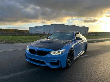 Синий БМВ M4, объемом двигателя 3 л и пробегом 77 тыс. км за 35000 $, фото 1 на Automoto.ua
