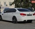 Белый БМВ М5, объемом двигателя 4.4 л и пробегом 125 тыс. км за 33000 $, фото 5 на Automoto.ua