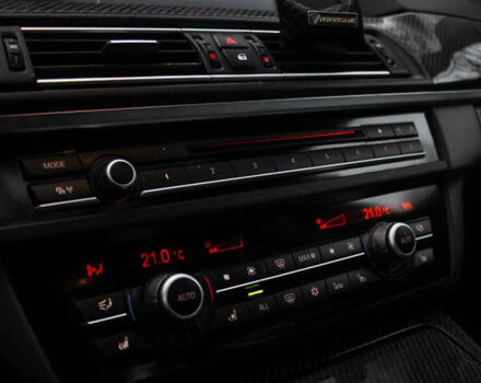 Белый БМВ М5, объемом двигателя 4.39 л и пробегом 170 тыс. км за 32300 $, фото 17 на Automoto.ua