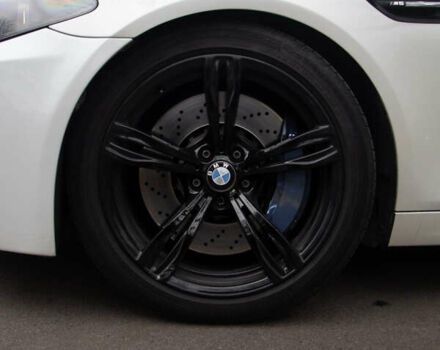 Белый БМВ М5, объемом двигателя 4.39 л и пробегом 170 тыс. км за 32300 $, фото 5 на Automoto.ua