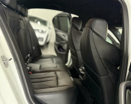 Белый БМВ М5, объемом двигателя 4.39 л и пробегом 82 тыс. км за 52500 $, фото 15 на Automoto.ua