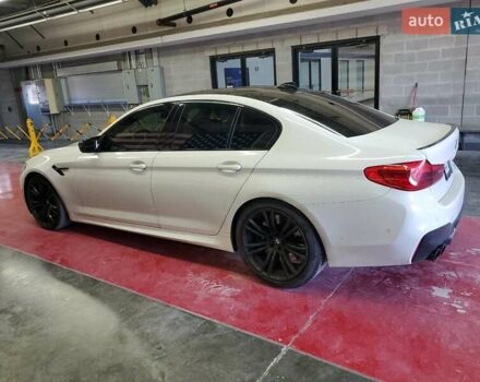 Белый БМВ М5, объемом двигателя 4.39 л и пробегом 98 тыс. км за 23800 $, фото 3 на Automoto.ua