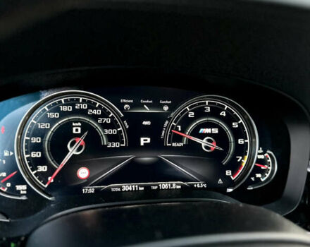 Белый БМВ М5, объемом двигателя 4.39 л и пробегом 31 тыс. км за 55500 $, фото 9 на Automoto.ua