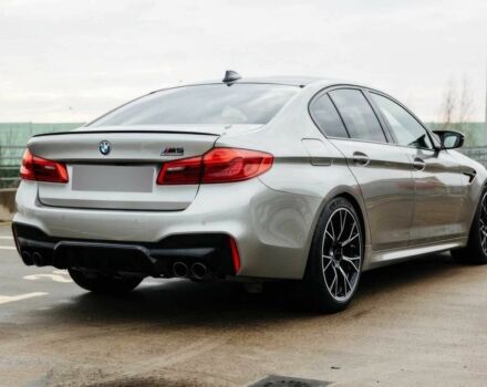 БМВ М5 2019 в Черновцах на Automoto.ua Белый БМВ М5, объемом двигателя 4.4 л и пробегом 48 тыс. км за 37000 $, фото 4 на Automoto.ua