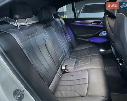 БМВ М5 2019 в Днепре (Днепропетровске) на Automoto.ua Белый БМВ М5, объемом двигателя 4.4 л и пробегом 23 тыс. км за 68500 $, фото 35 на Automoto.ua