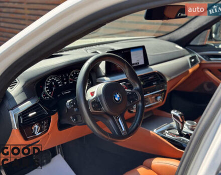 Белый БМВ М5, объемом двигателя 4.39 л и пробегом 87 тыс. км за 69800 $, фото 15 на Automoto.ua