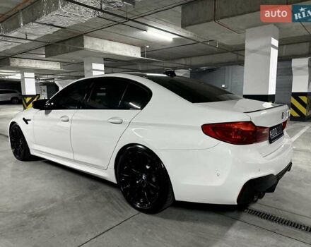 Белый БМВ М5, объемом двигателя 4.4 л и пробегом 23 тыс. км за 67500 $, фото 12 на Automoto.ua