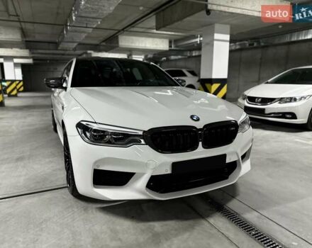 БМВ М5 2019 в Днепре (Днепропетровске) на Automoto.ua Белый БМВ М5, объемом двигателя 4.4 л и пробегом 23 тыс. км за 68500 $, фото 24 на Automoto.ua