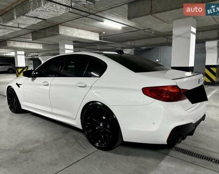 БМВ М5 2019 в Днепре (Днепропетровске) на Automoto.ua Белый БМВ М5, объемом двигателя 4.4 л и пробегом 23 тыс. км за 68500 $, фото 10 на Automoto.ua