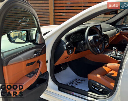 Белый БМВ М5, объемом двигателя 4.39 л и пробегом 87 тыс. км за 69800 $, фото 13 на Automoto.ua